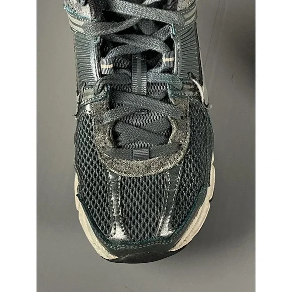 Nike Zoom Vomero 5 Shoes Womens Size 8 Green Sequoia Silver Running Sneakers - Picture 10 of 12